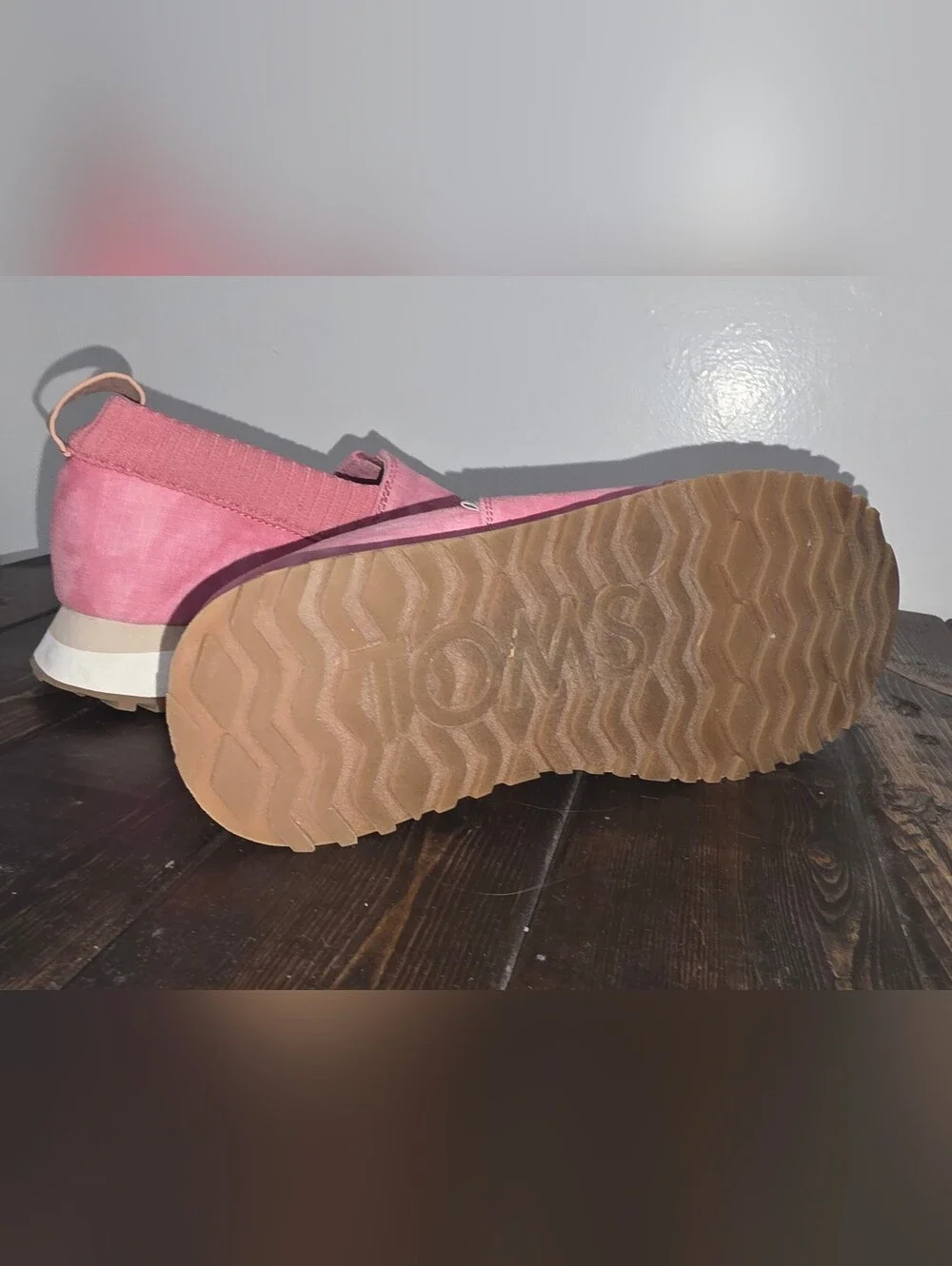 Toms casual slip
